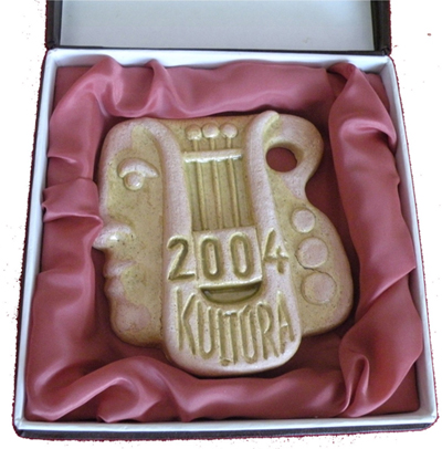 2004 - Kultúra